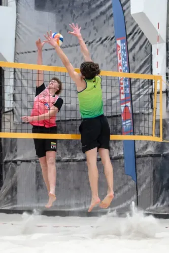 [A] Lithuanian guys U-20 indoor beach volleyball championship (Phase IV, Vilnius)