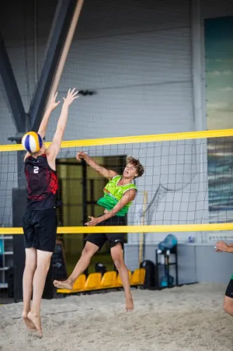 [A] Lithuanian guys U-18 indoor beach volleyball championship (Phase I, Vilnius)
