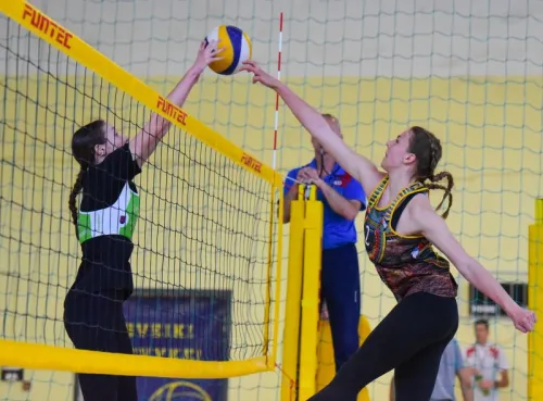 Lietuvos mergaičių U-16 uždarų patalpų paplūdimio tinklinio čempionatas (II etapas, Vilnius)