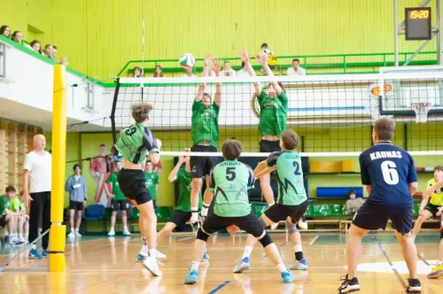 Lietuvos salės tinklinio čempionatas: U-15
