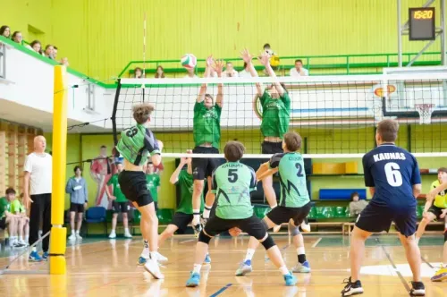 Lietuvos salės tinklinio čempionatas: U-17