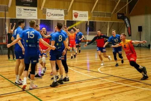 2021-2022 m. Lietuvos vyrų salės tinklinio čempionatas.