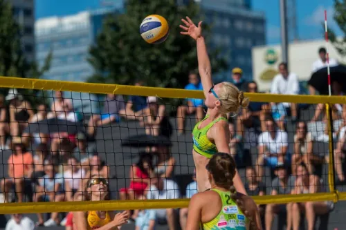[A] 2020 Lithuanian Indoor Beach Volleyball Championship (Women)